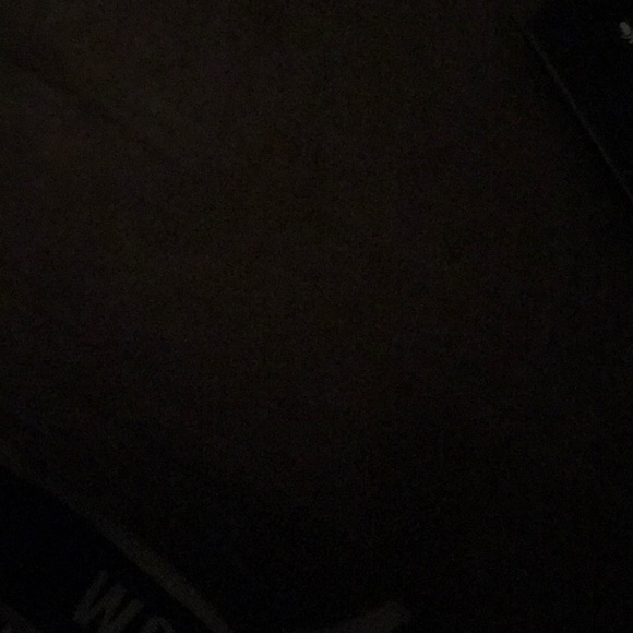 Meet your Posher, Dominique - Picture 1 of 1